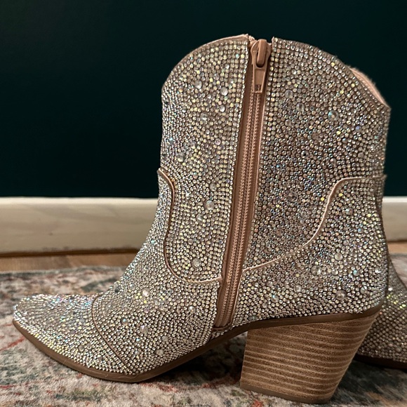 Matisse Harlow Rhinestone Bootie - Picture 3 of 6